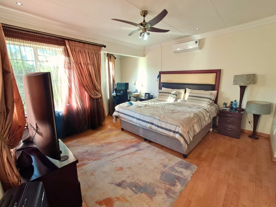 4 Bedroom Property for Sale in Vaalpark Free State